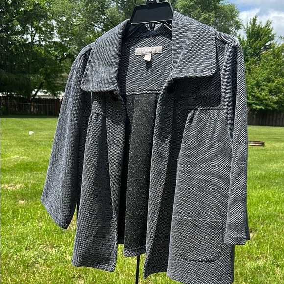 Croft & Barrow Elegant Gray Women's Cape Coat Jacket 1X EUC - Picture 4 of 8